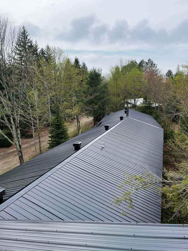 Une couverture solide pour les bâtiments professionnels