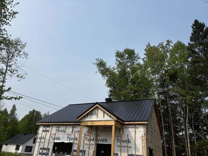Réparation de toiture en acier Shawinigan